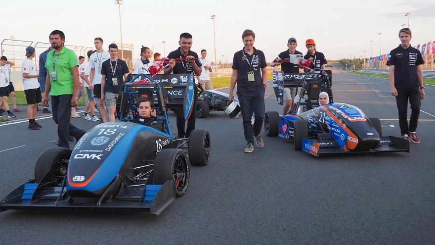 3D-печать и Formula Student: как Бауманка использует 3D-печать в разработке гоночных болидов 3D-печать и Formula Student: как Бауманка использует 3D-печать в разработке гоночных болидов